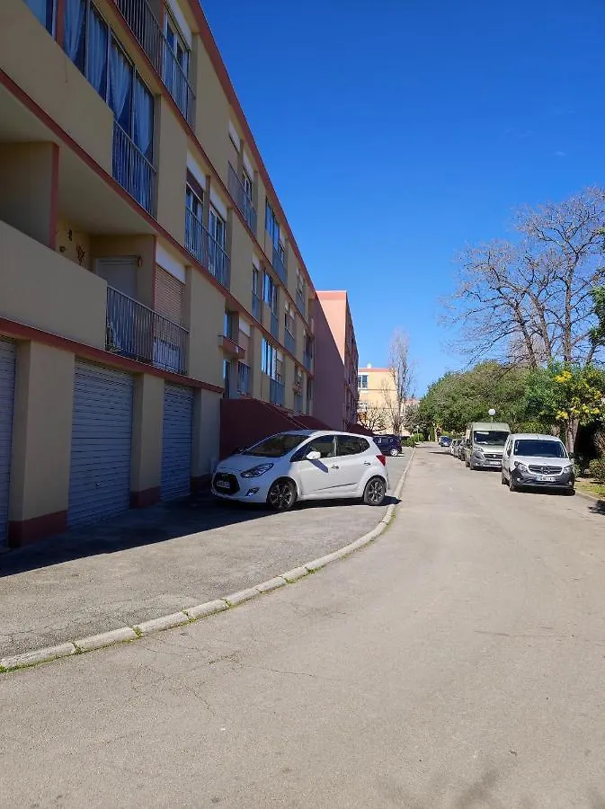Au Studio De Ronan Frejus 0*,  France