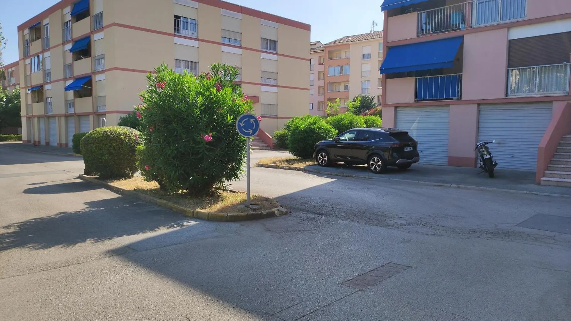 Au Studio De Ronan Frejus 0*,  France