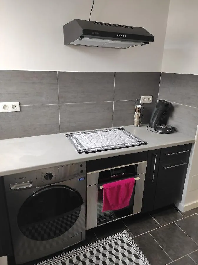 Au Studio De Ronan Fréjus Apartmán